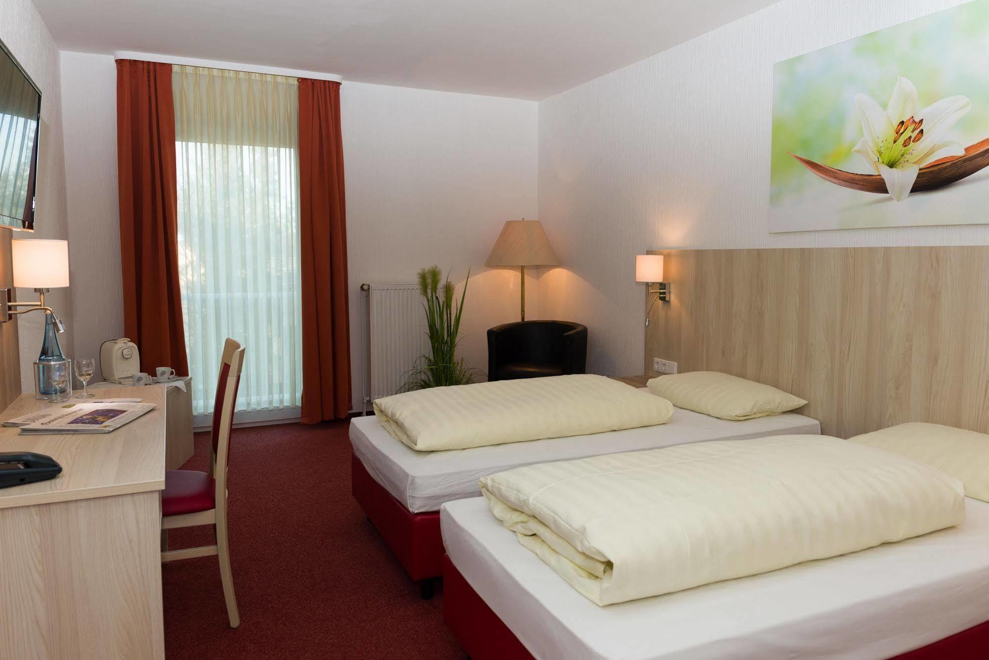 City Hotel Meckenheim Меккенхайм Экстерьер фото